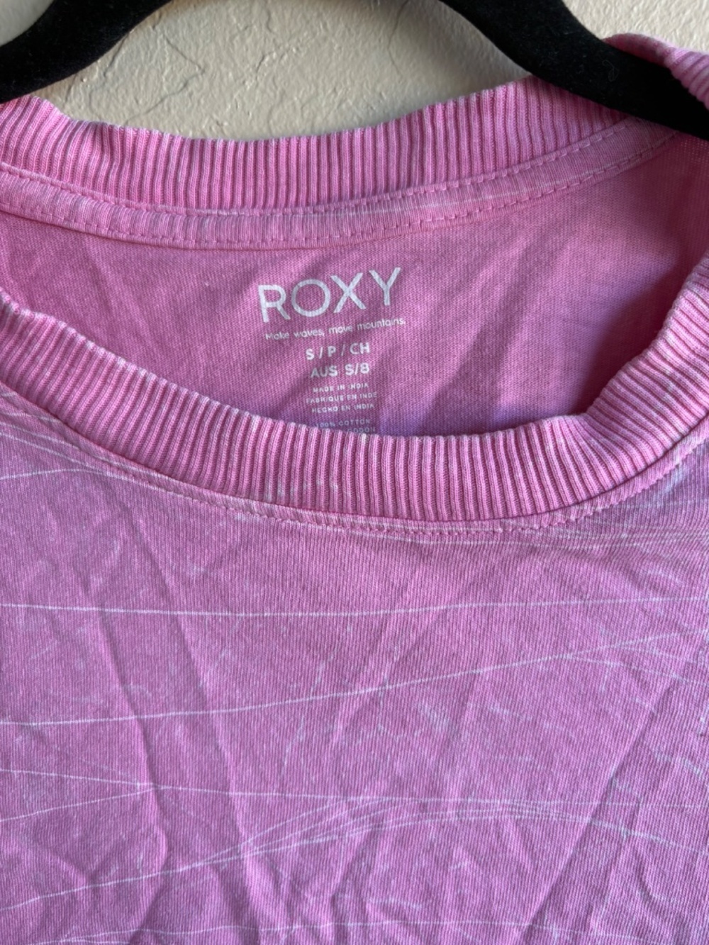 Pink Roxy crop top - Picture 3 of 3